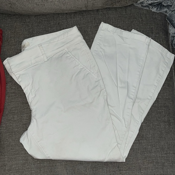EUC LOFT Women’s Chino Pants in size 14 - white, charcoal grey, red, and green - Picture 3 of 12